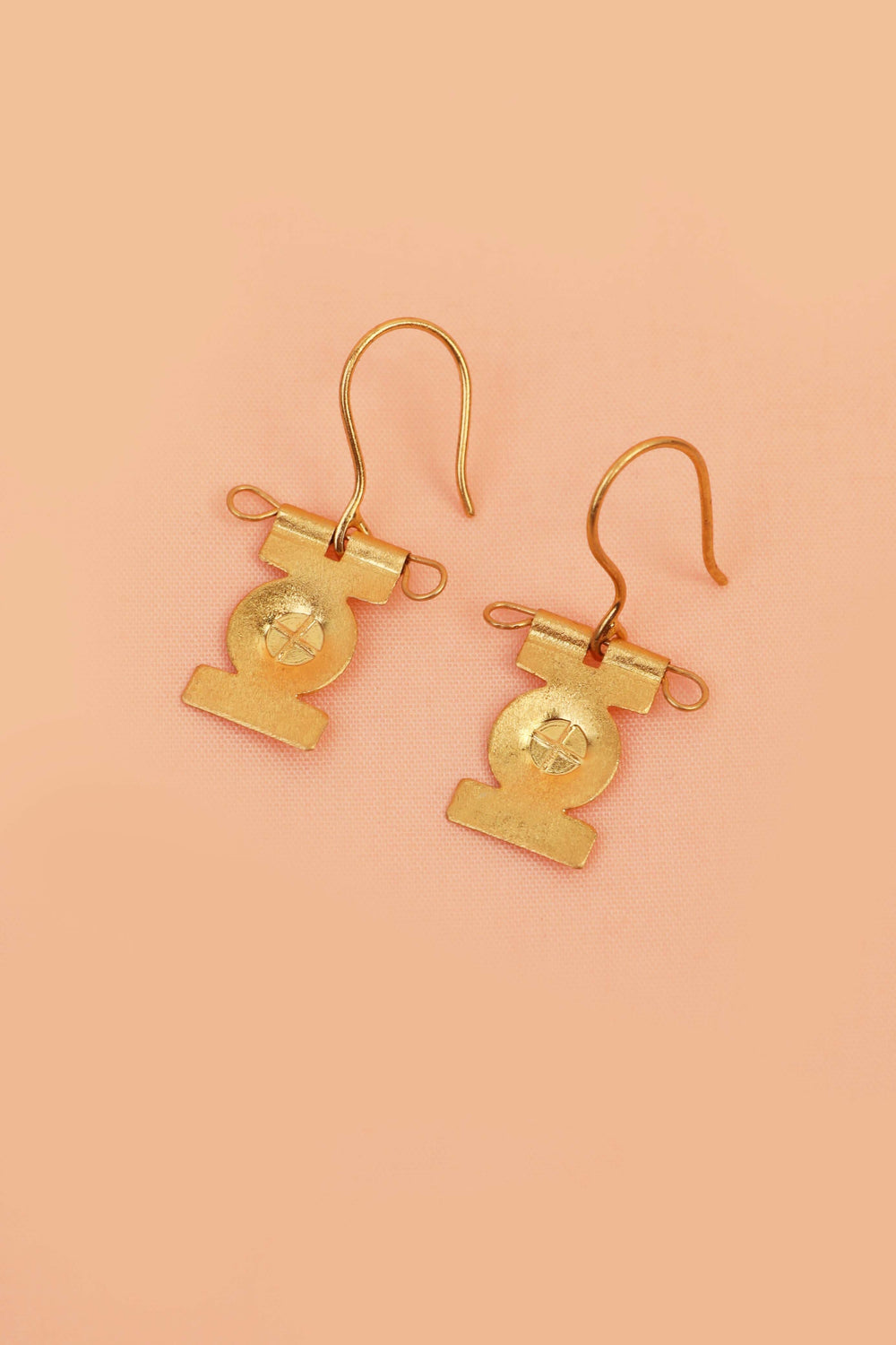 STILI CROSS EARRINGS