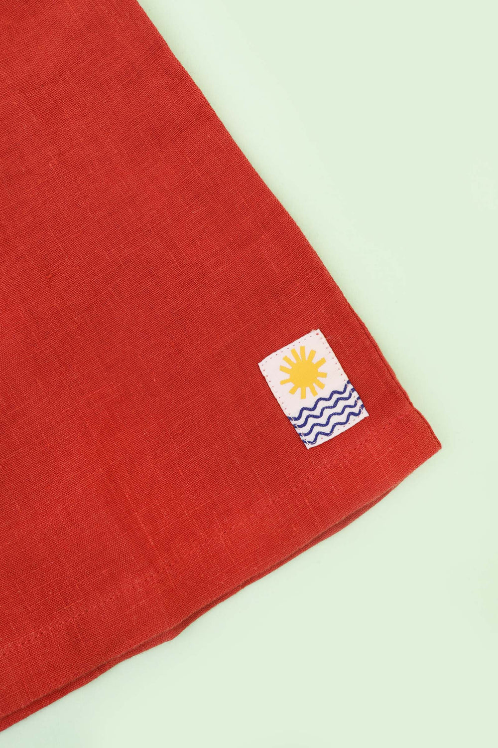BASIC LINEN VEST PAPRIKA