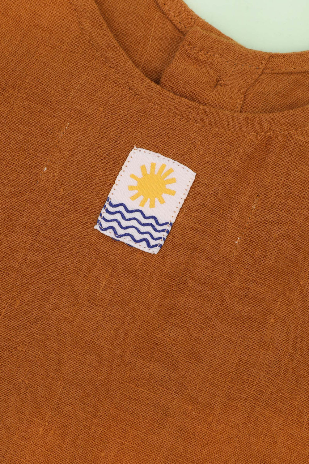 BASIC BUTTON FRONT SLIP TURMERIC