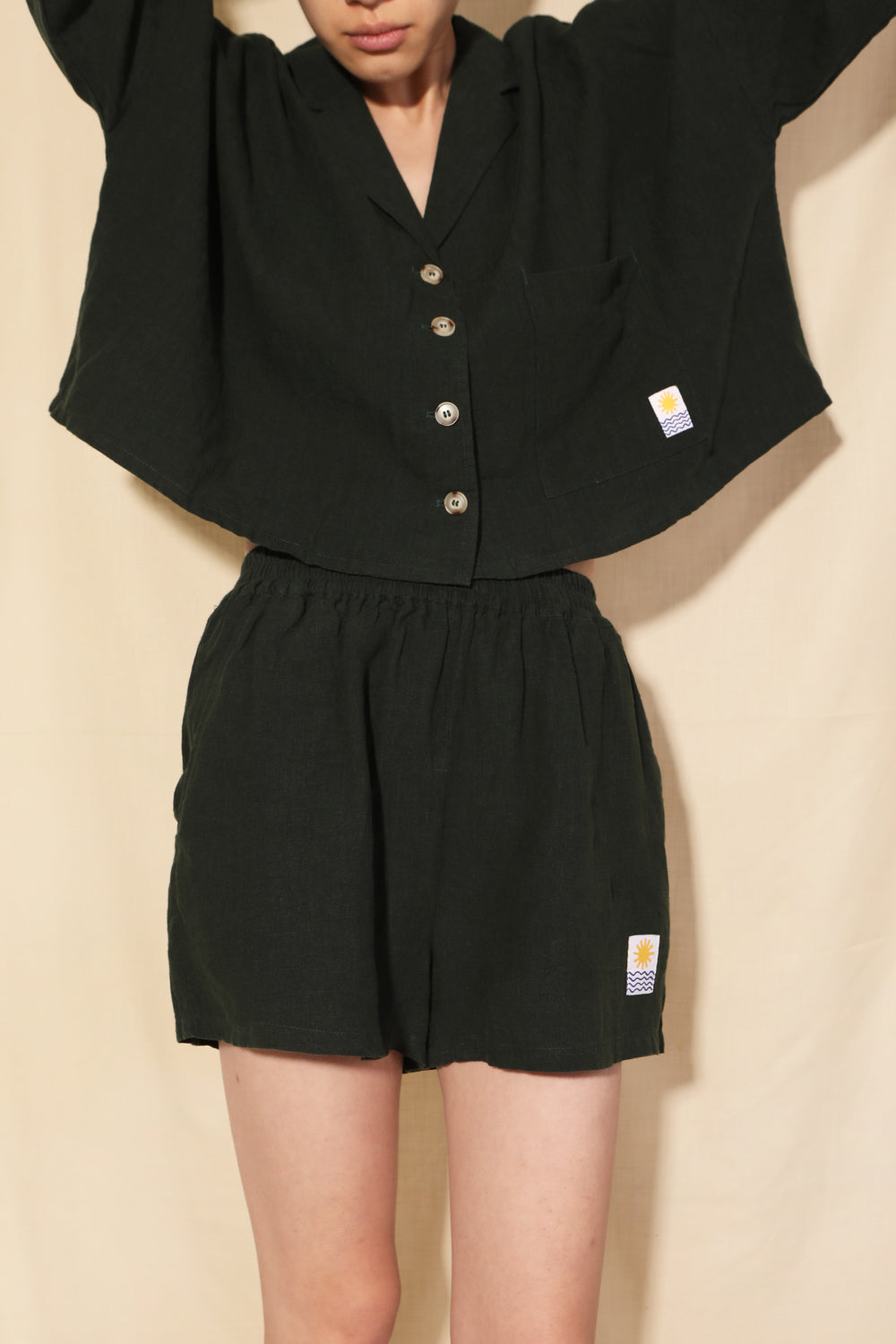 ベーシックリネンショートパンツ フォレストグリーン