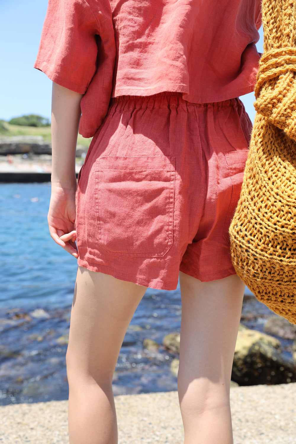 BASIC LINEN SHORTS PAPRIKA