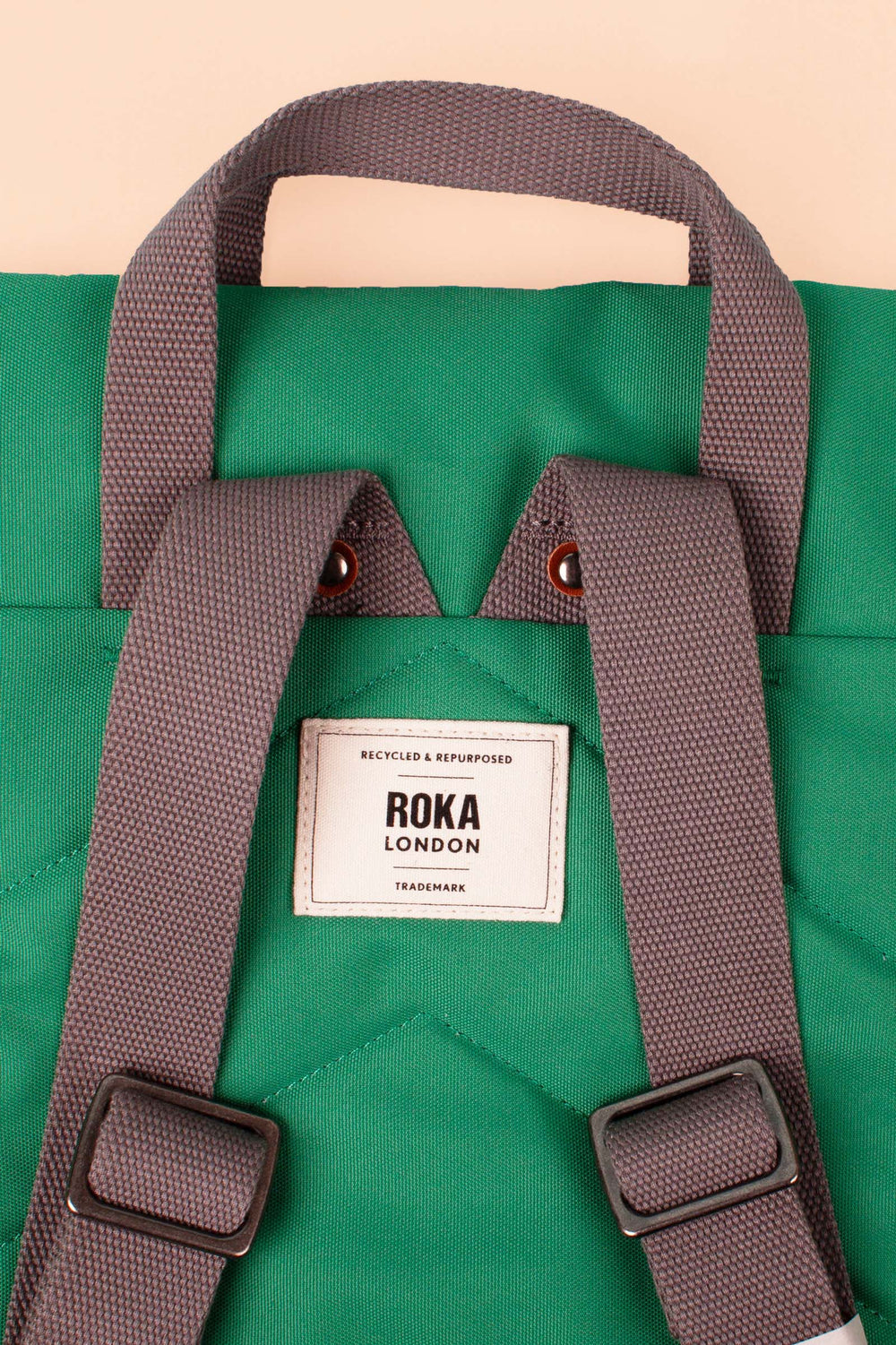 Finchley Backpack Mountain Green